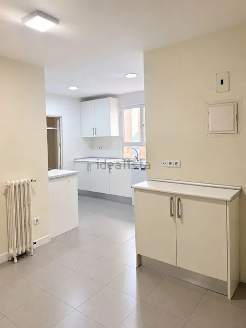 Wohnung 185 m² in Madrid