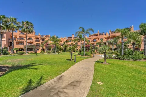 Wohnung 120 m² in Estepona