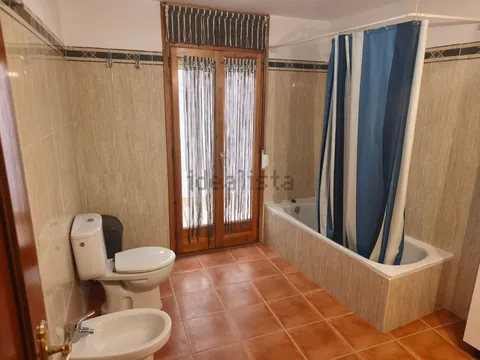 Wohnung 82 m² in Valdealgorfa