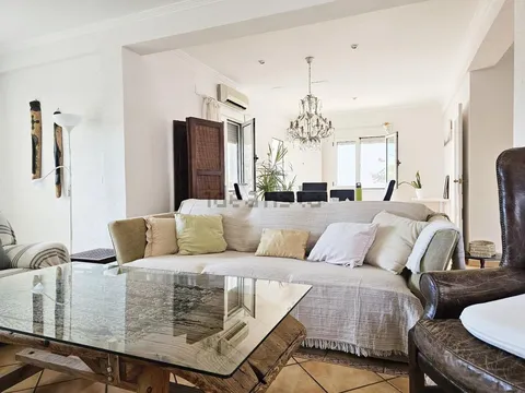 Haus 196 m² in Dénia