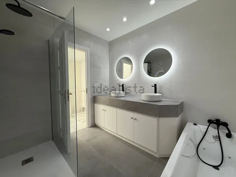 Casa de 250 m² en Marbella