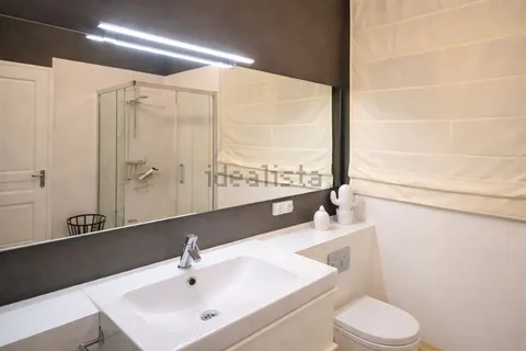 Квартира 90 м² в Барселоне