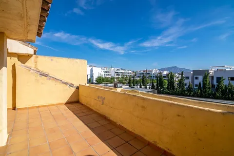 Casa de 250 m² en Estepona