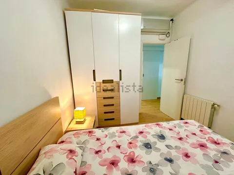 Room for rent, Barcelona (2/7)