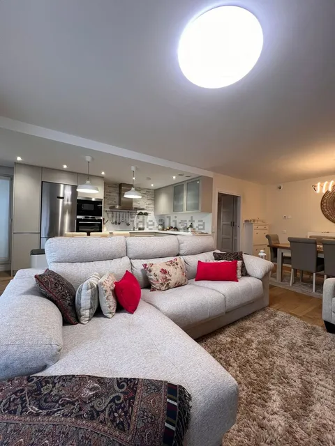Pis de 114 m² a Pamplona
