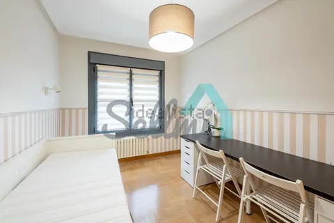 Pis de 86 m² a Oviedo