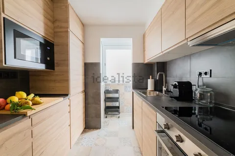 Wohnung 78 m² in Valencia