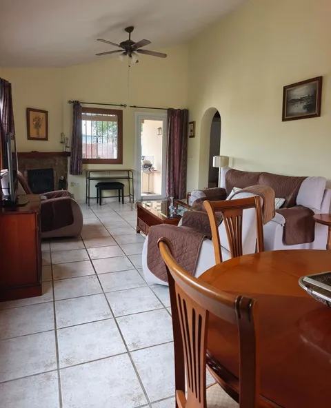 Haus 120 m² in Viñuela