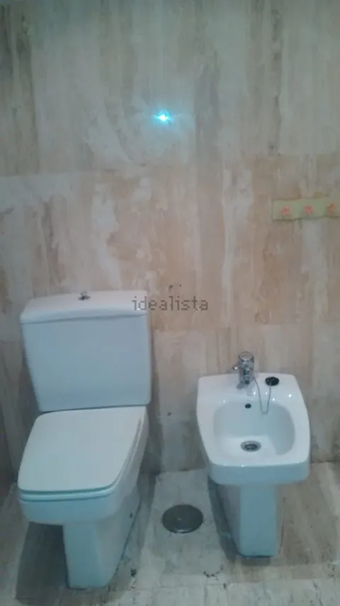 Habitació de lloguer, Lleó