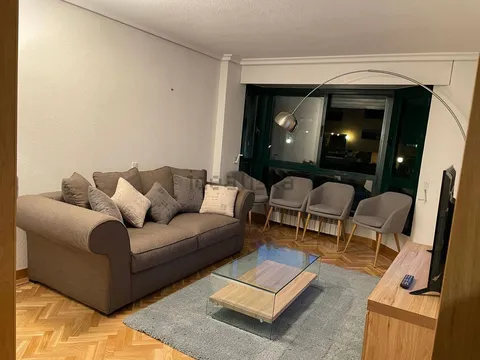 Appartement 90 m² à Madrid (2/37)