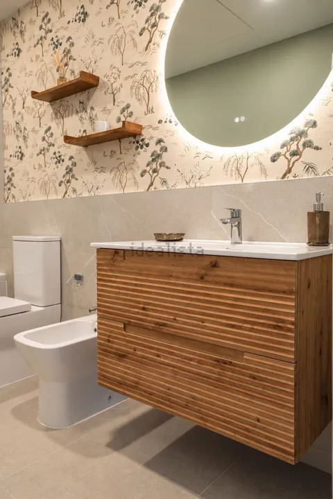 Pis de 131 m² a Tomares
