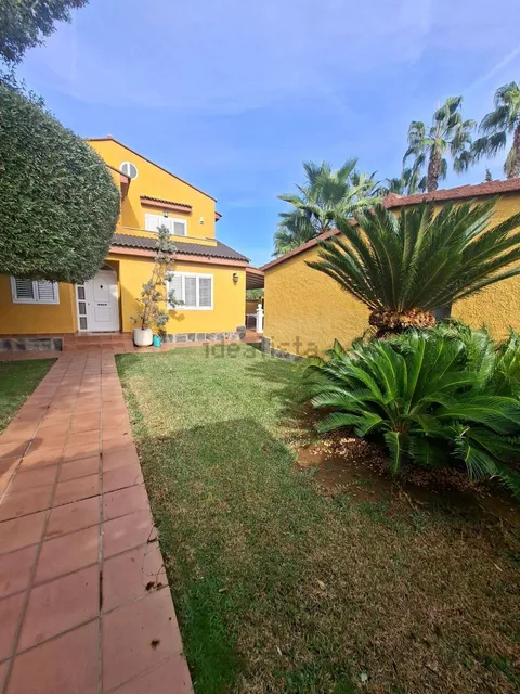 Maison 330 m² à Riba-roja de Túria