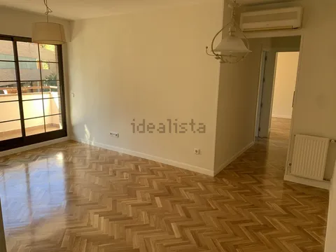 Wohnung 75 m² in Madrid