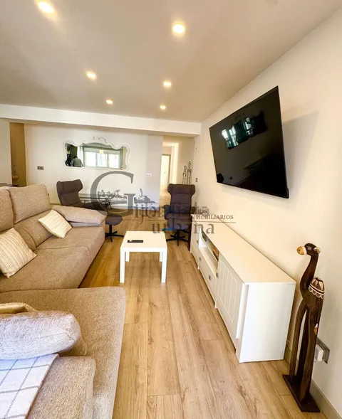 Pis de 105 m² a Gijón