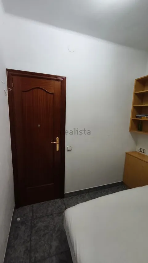 Quarto para alugar, l'Hospitalet de Llobregat (2/8)