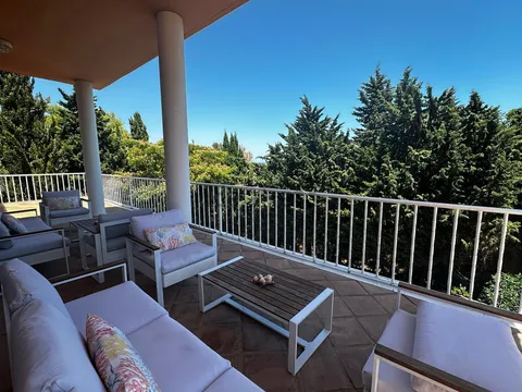 Casa de 500 m² a San Roque