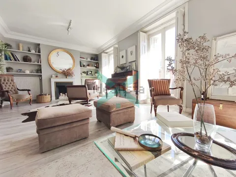 Flat 211 m² in Madrid