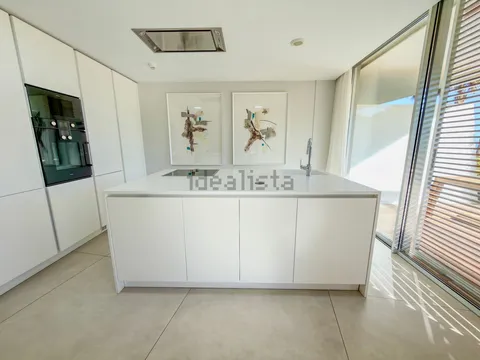 Appartamento 412 m² a Estepona