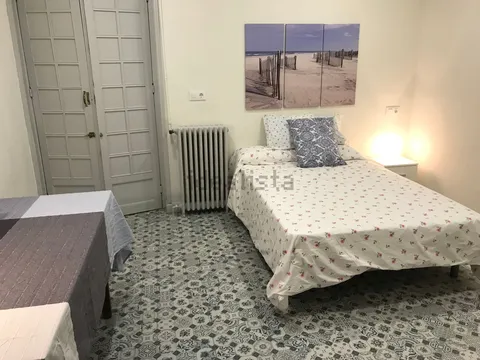 Room for rent, Cuenca