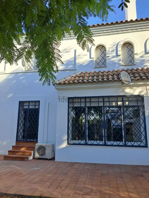 Casa de 182 m² a Tomares