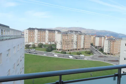 Pis de 116 m² a Oviedo