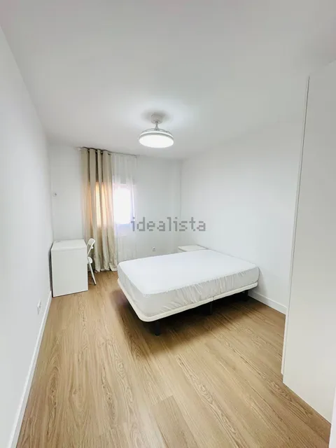 Кімната в оренду, Madrid