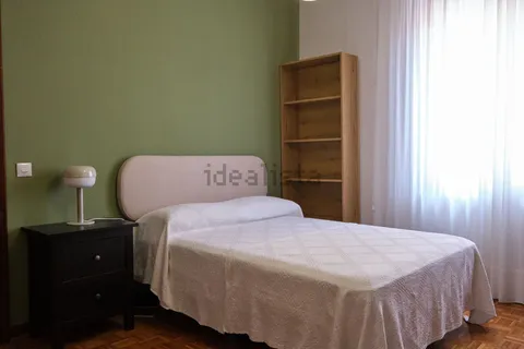 Chambre à louer, Logrogne