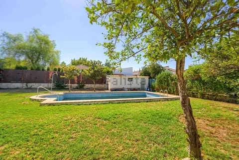 Casa de 188 m² a Carmona
