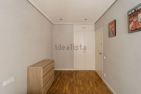 Pis de 80 m² a Pamplona
