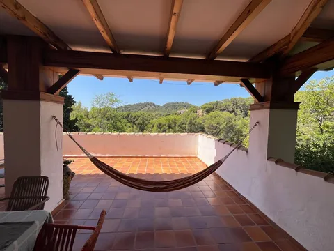 Haus 420 m² in Nàquera / Náquera