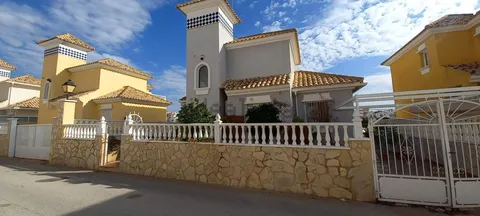 Casa de 123 m² a Oriola