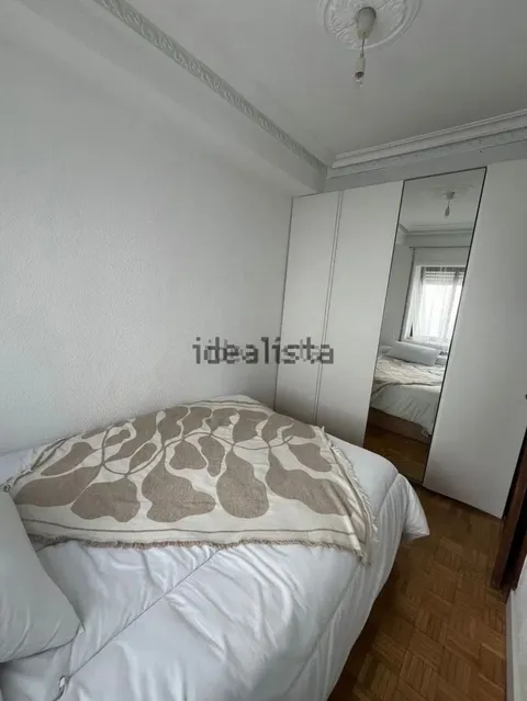 Quarto para alugar, Madrid (2/2)
