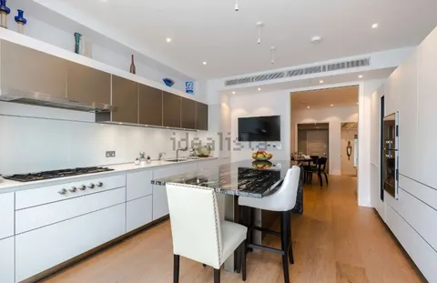 Wohnung 110 m² in Madrid