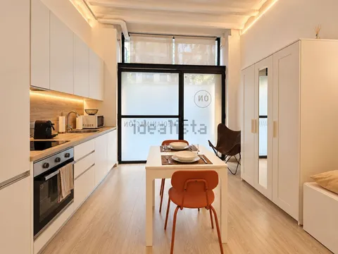 Квартира 50 м² в Барселоне