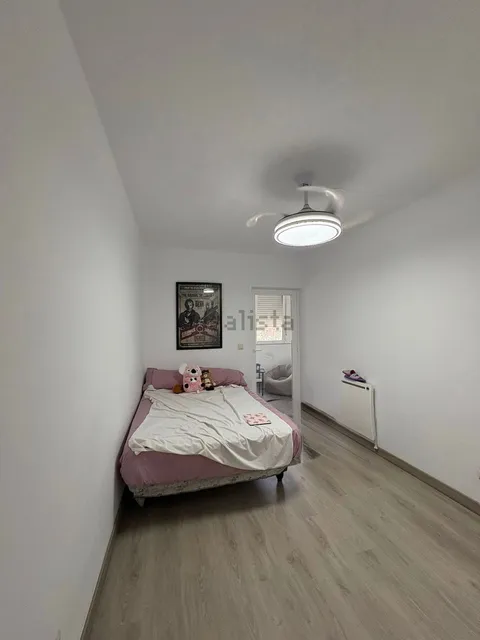 Кімната в оренду, Madrid