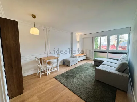 Flat 93 m² in Zaragoza