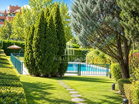 Wohnung 118 m² in Madrid
