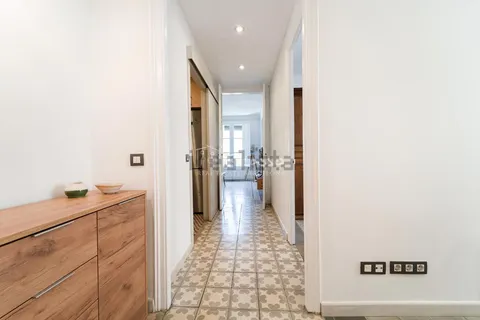 Wohnung 63 m² in Barcelona (2/27)