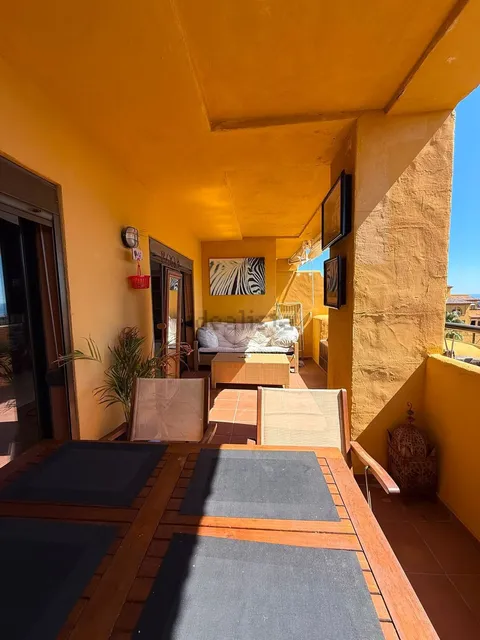Pis de 250 m² a Estepona
