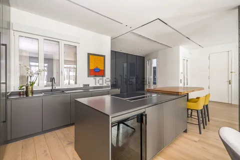 Appartamento 238 m² a Madrid