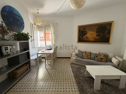 Кімната в оренду, Madrid