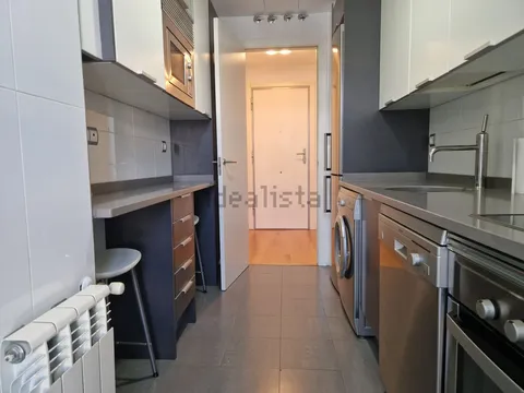 Wohnung 77 m² in Madrid