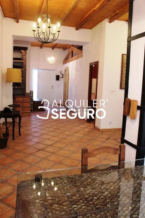 Casa de 270 m² a València (2/57)