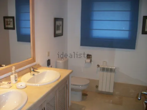 Maison 450 m² à San Roque