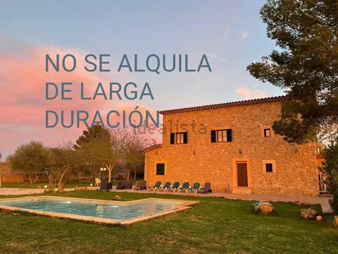 Casa de 350 m² en Consell
