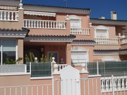Pis de 73 m² a Santa Pola