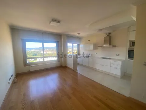 Pis de 75 m² a Pontevedra