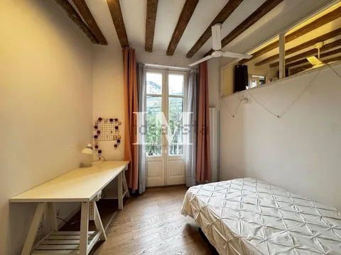 Wohnung 122 m² in Barcelona