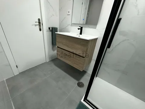 Room for rent, Madrid
