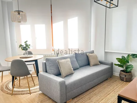 Flat 76 m² in Gijón / Xixón